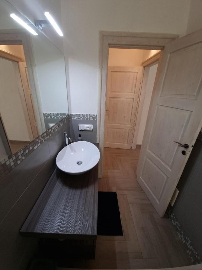 Fraimari Home Apartment
